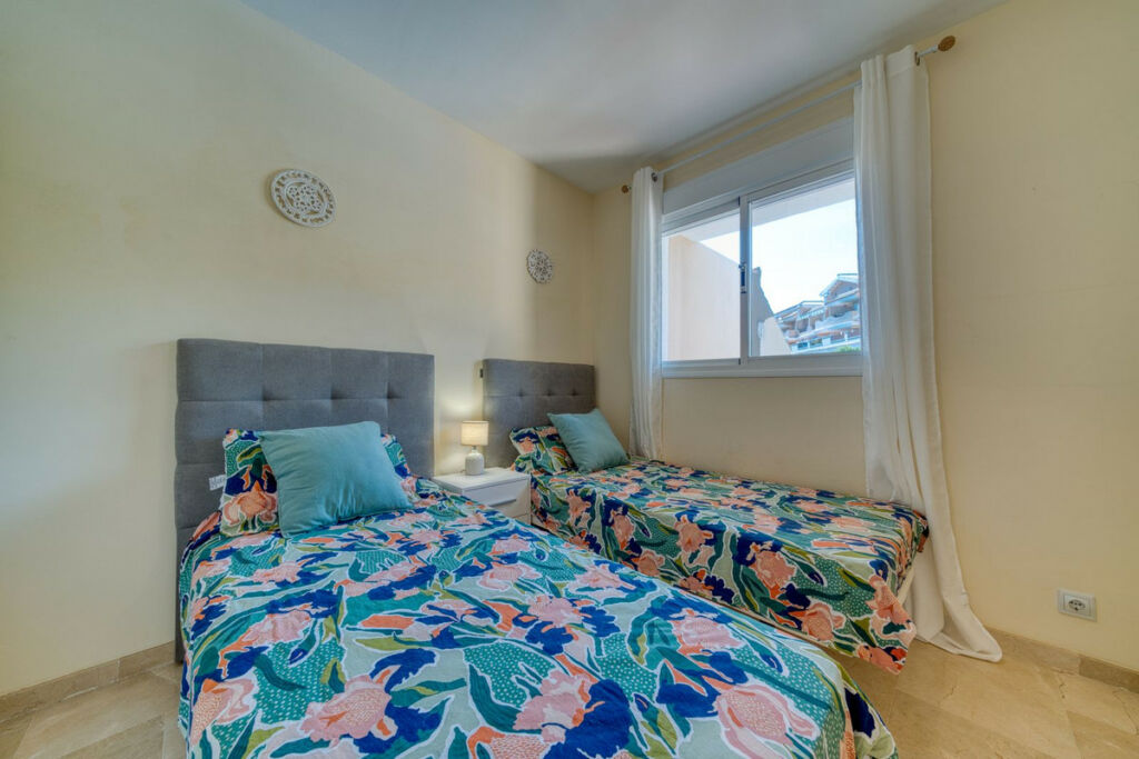 Townhouse La Duquesa Málaga - image 29