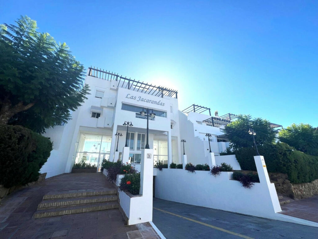 Penthouse Duplex Bel Air Málaga - image 31