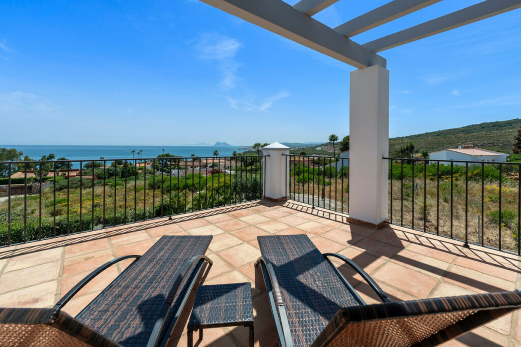 Detached Villa Sotogrande Cádiz - image 30