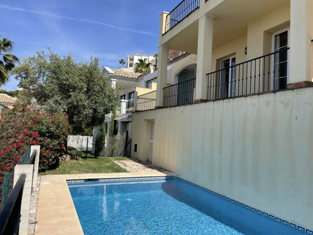 Detached Villa Istán Málaga - image 30