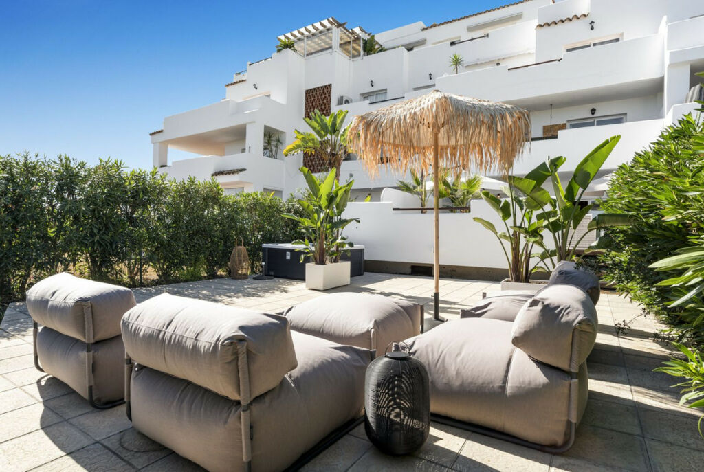 Ground Floor Apartment Estepona Málaga - image 30