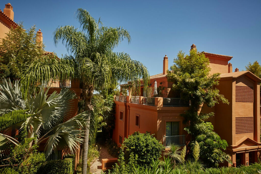 Middle Floor Apartment El Paraiso Málaga - image 30