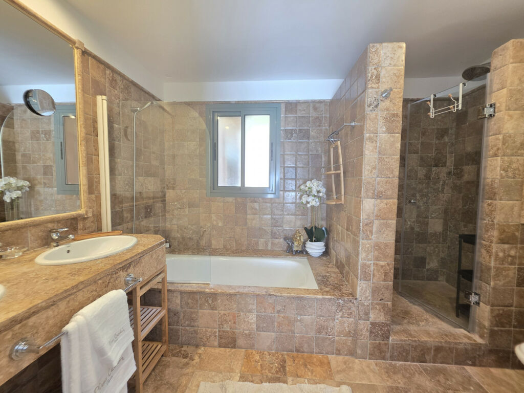 Ground Floor Apartment Estepona Málaga - image 30