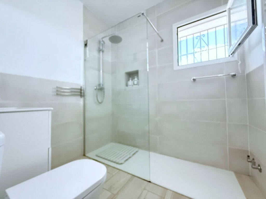 Detached Villa Coín Málaga - image 30