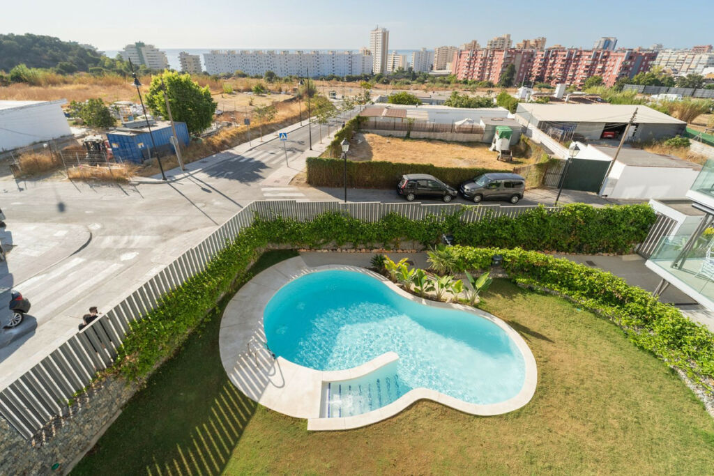 Middle Floor Apartment Fuengirola Málaga - image 30