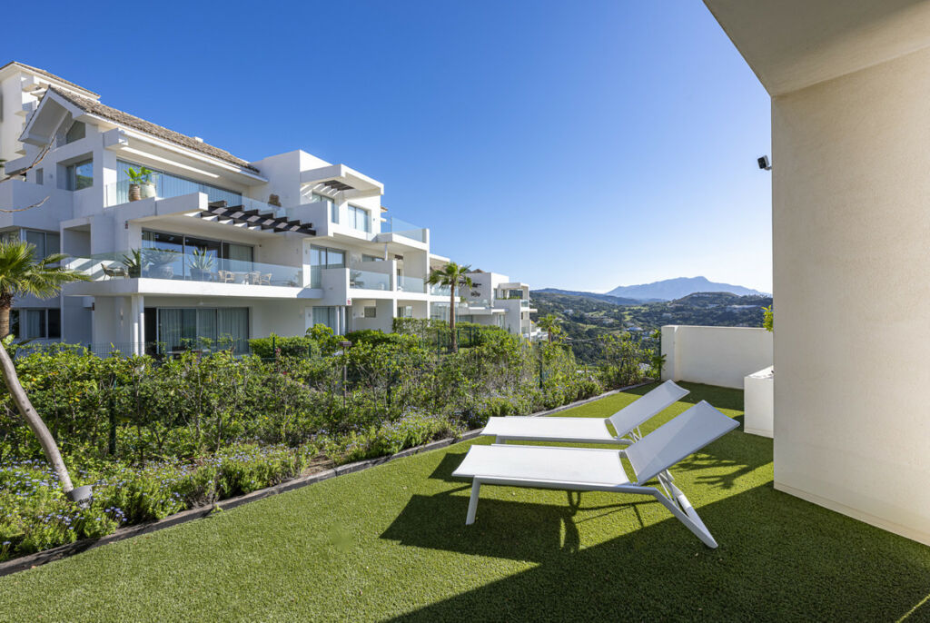 Middle Floor Apartment Benahavís Málaga - image 30