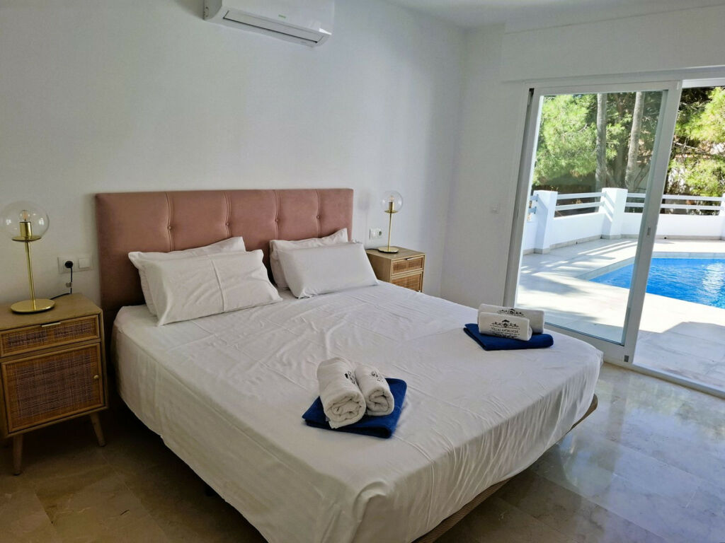 Detached Villa Mijas Málaga - image 30