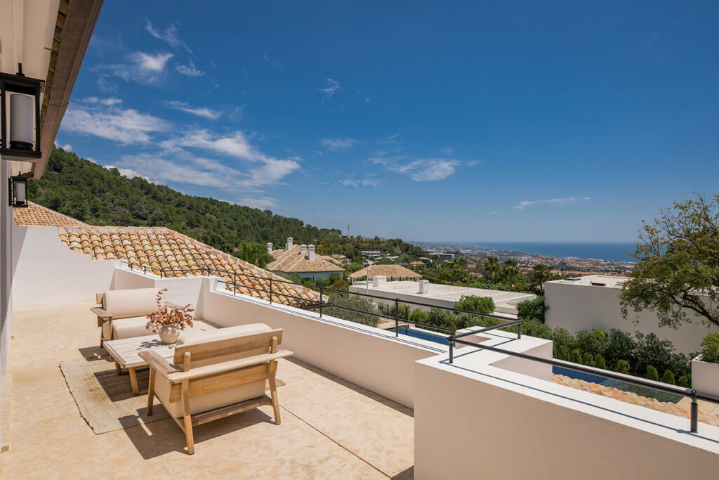 Detached Villa The Golden Mile Málaga - image 30