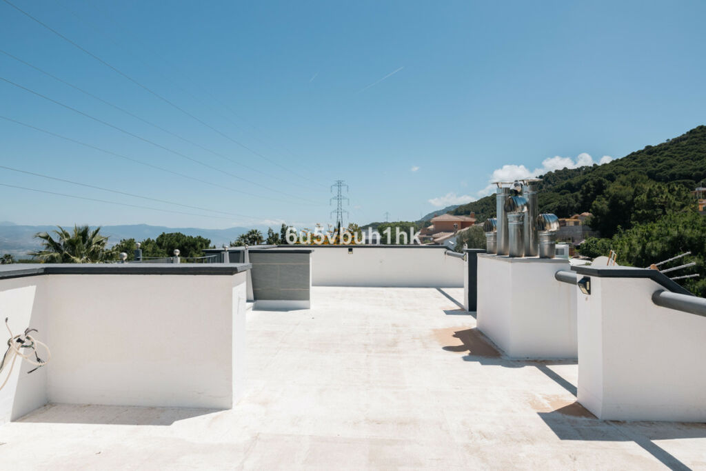 Detached Villa Alhaurín de la Torre Málaga - image 30