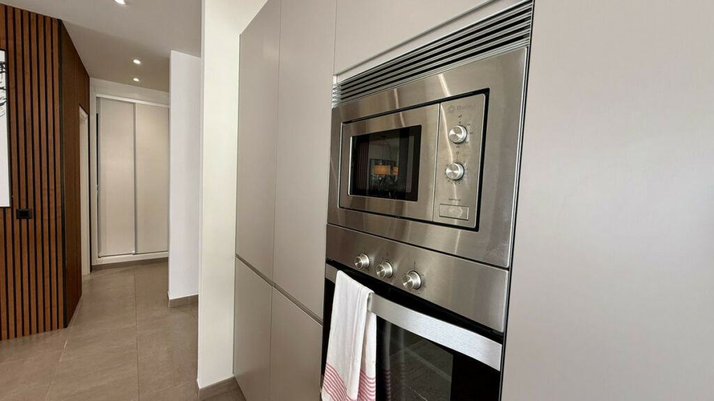 Middle Floor Apartment Puerto Banús Málaga - image 30