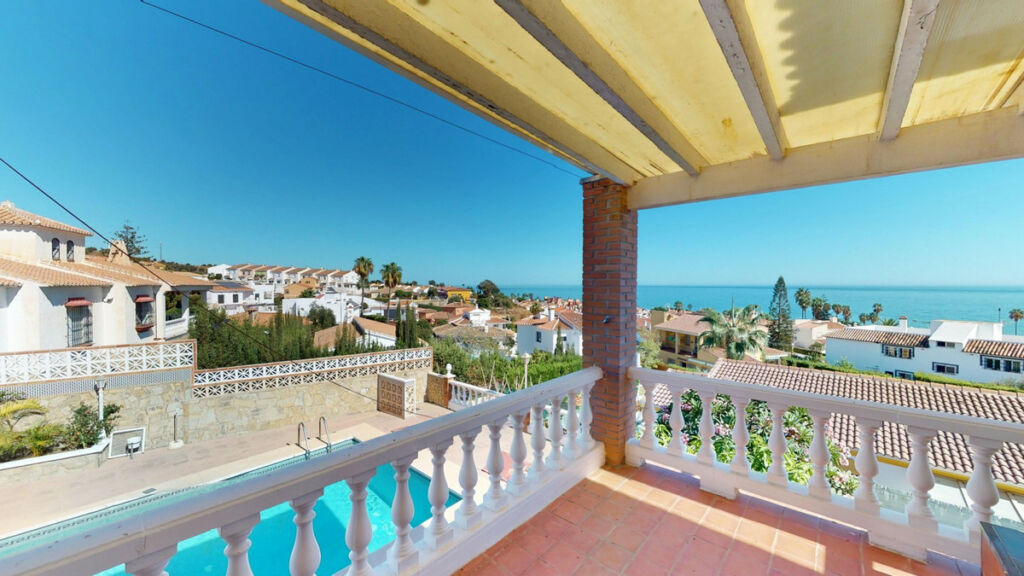 Detached Villa Chilches Málaga - image 31