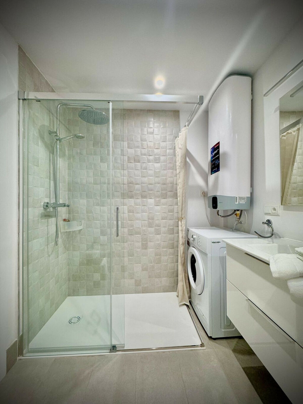 Middle Floor Apartment Calahonda Málaga - image 30