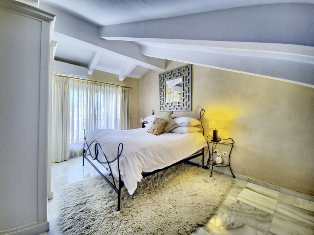 Townhouse Nueva Andalucía Málaga - image 31