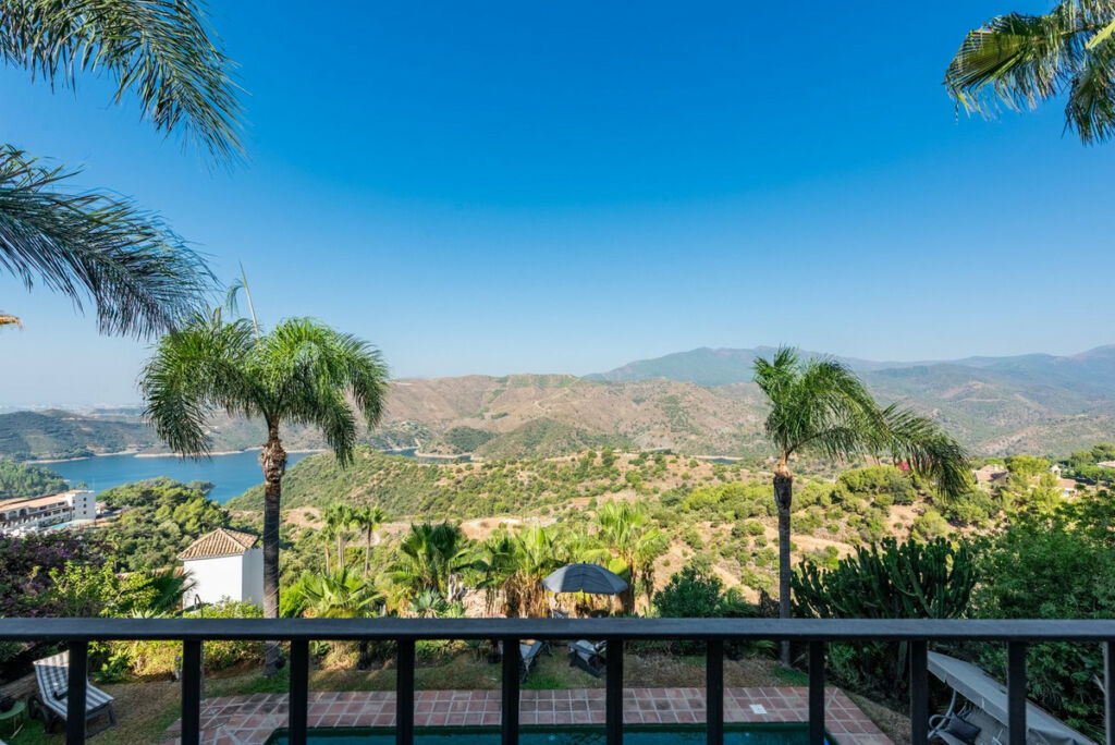 Detached Villa Istán Málaga - image 23