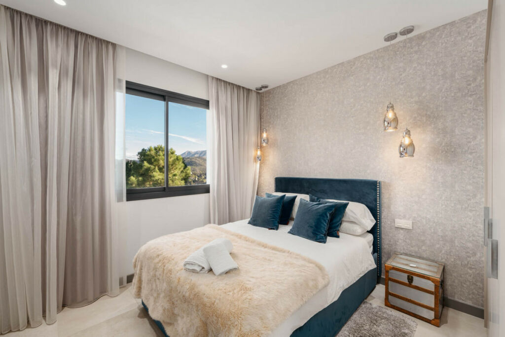 Detached Villa Benahavís Málaga - image 31
