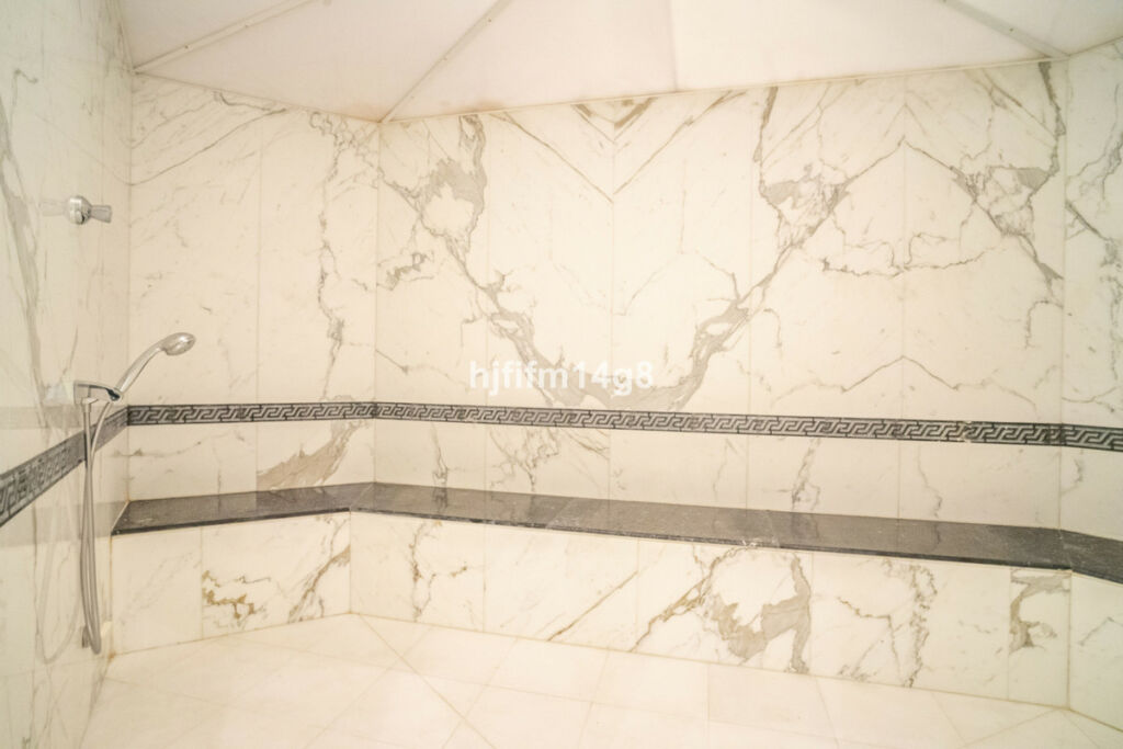 Ground Floor Apartment Puerto Banús Málaga - image 31