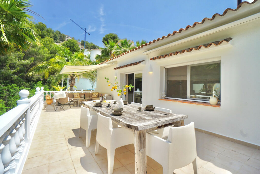 Detached Villa Montemar Alicante - image 31