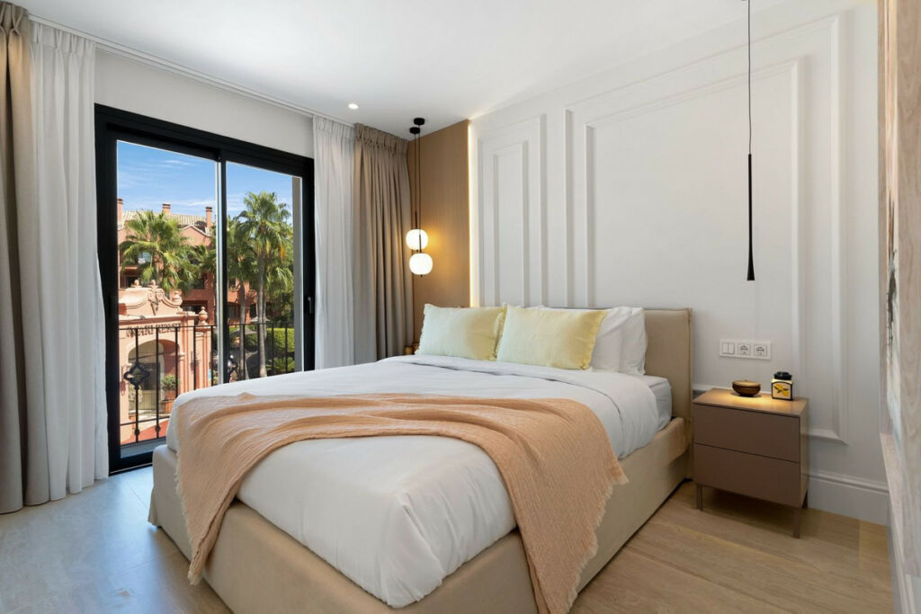 Townhouse Nueva Andalucía Málaga - image 31