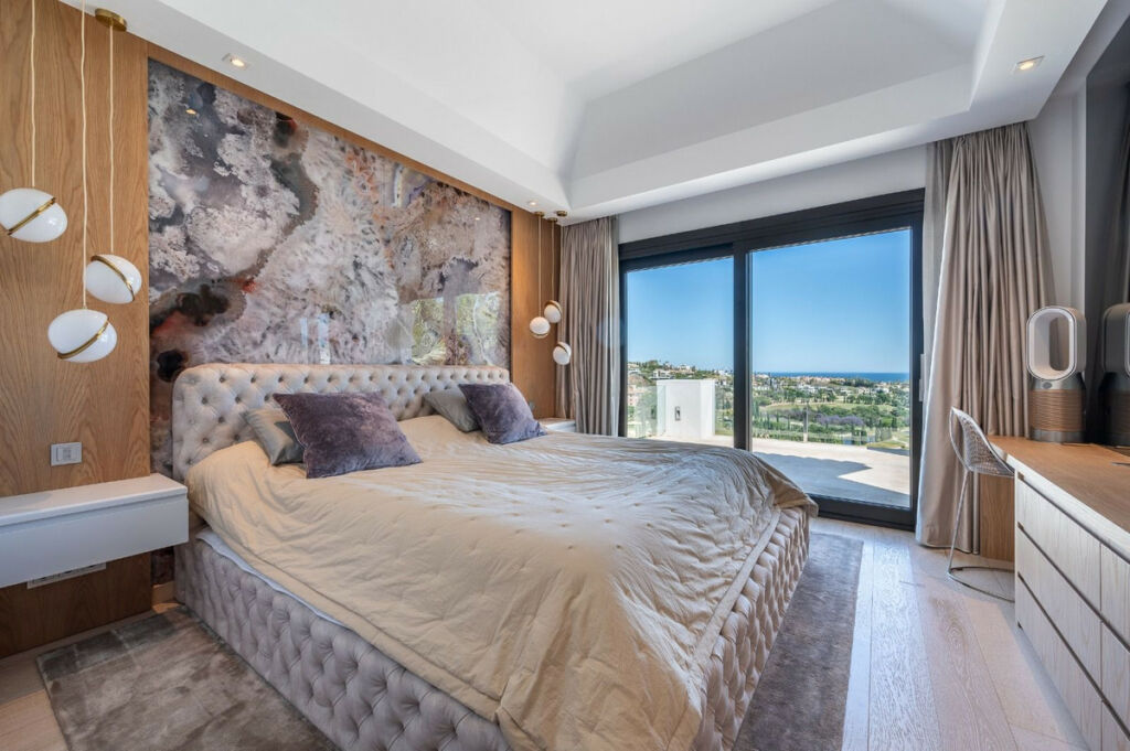 Detached Villa Los Flamingos Málaga - image 30