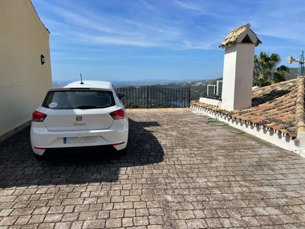 Detached Villa Istán Málaga - image 31