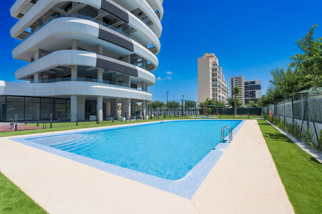 Middle Floor Apartment Calpe Alicante - image 31