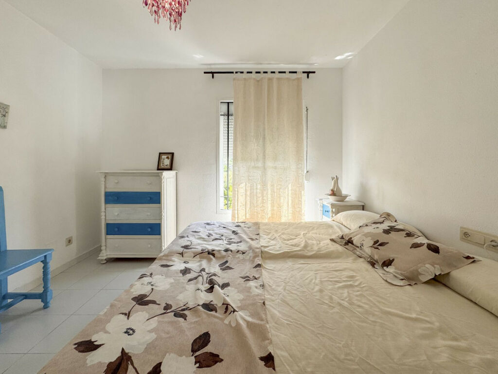 Townhouse Manilva Málaga - image 30