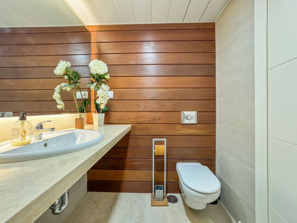 Penthouse Manilva Málaga - image 31