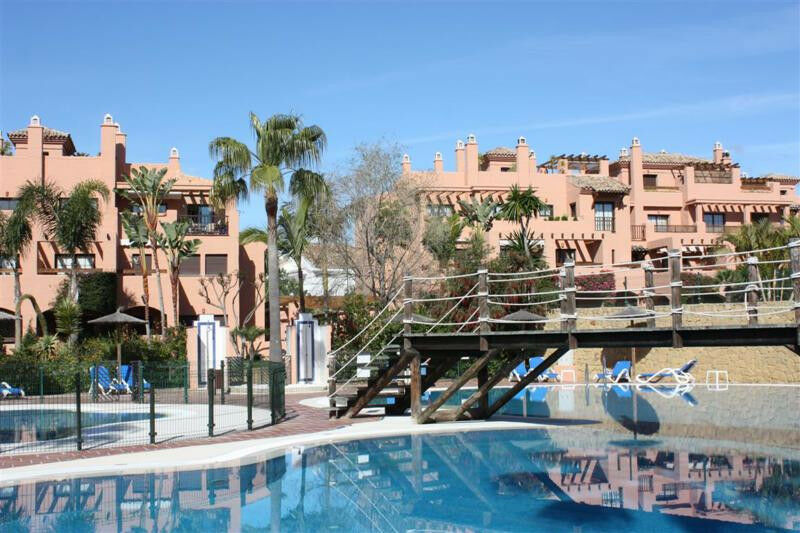 Middle Floor Apartment New Golden Mile Málaga - image 31