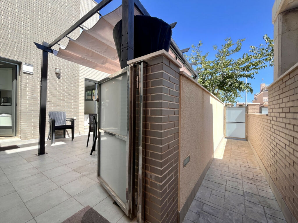 Detached Villa Torre de la Horadada Alicante - image 31