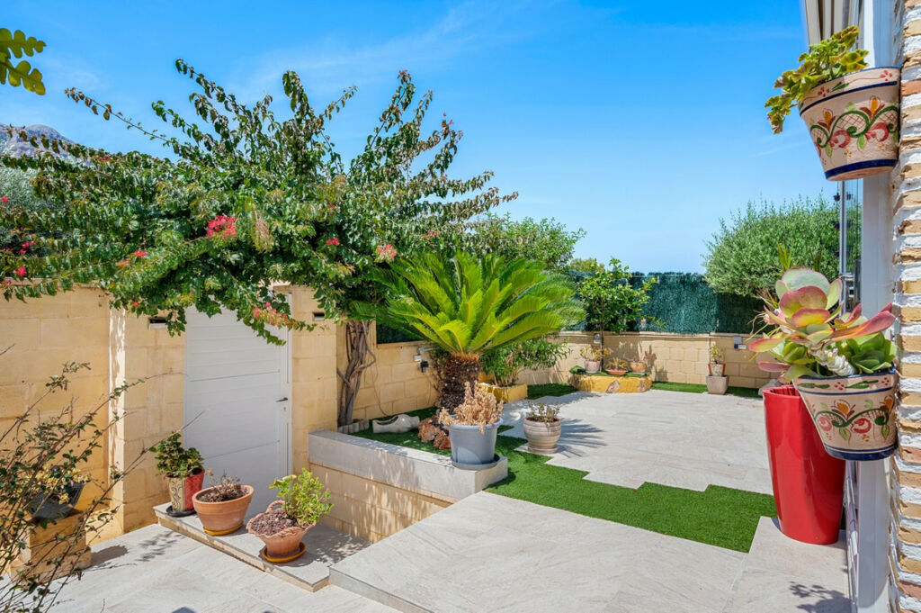 Detached Villa Polop Alicante - image 31