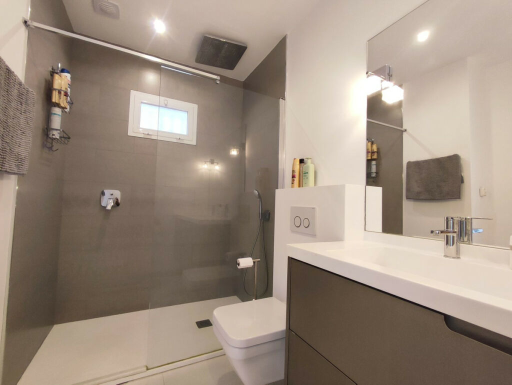 Townhouse Nagüeles Málaga - image 31