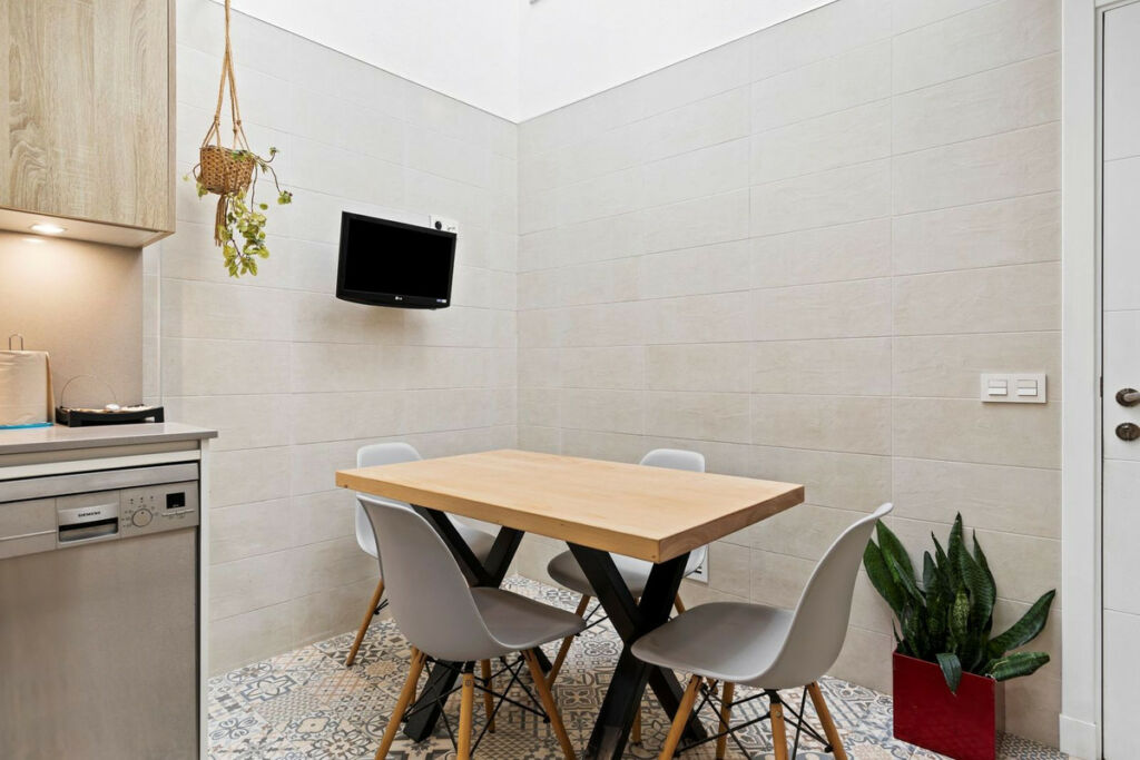 Detached Villa Estepona Málaga - image 31