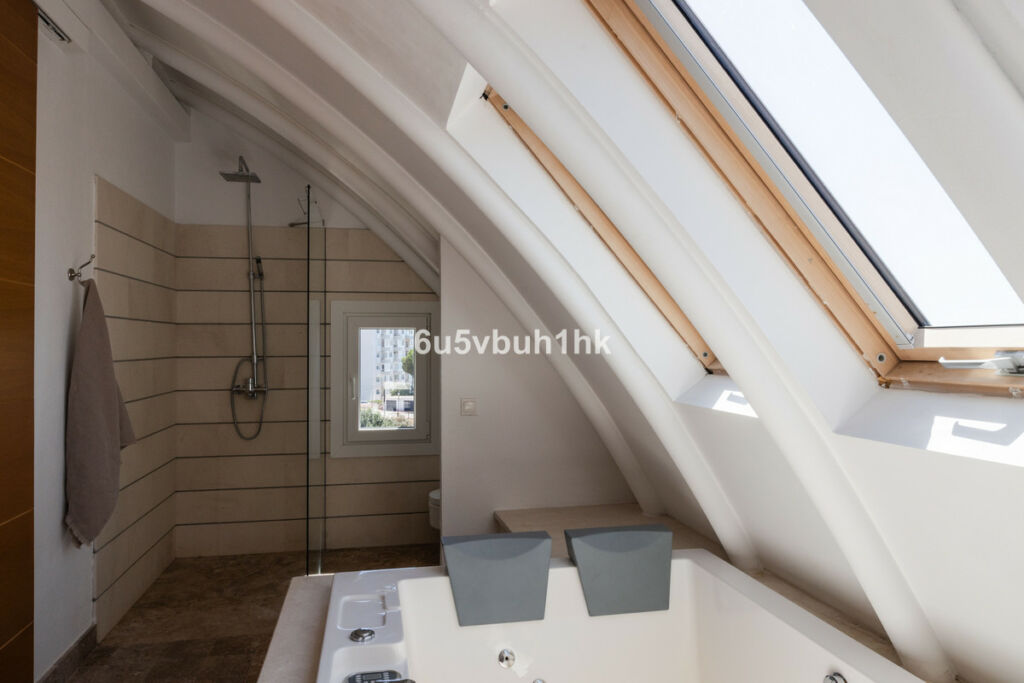 Semi-Detached House Fuengirola Málaga - image 31