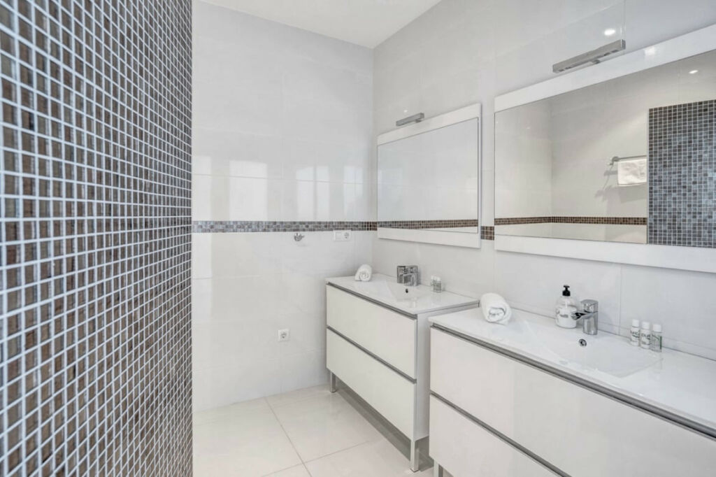 Detached Villa Javea Alicante - image 31