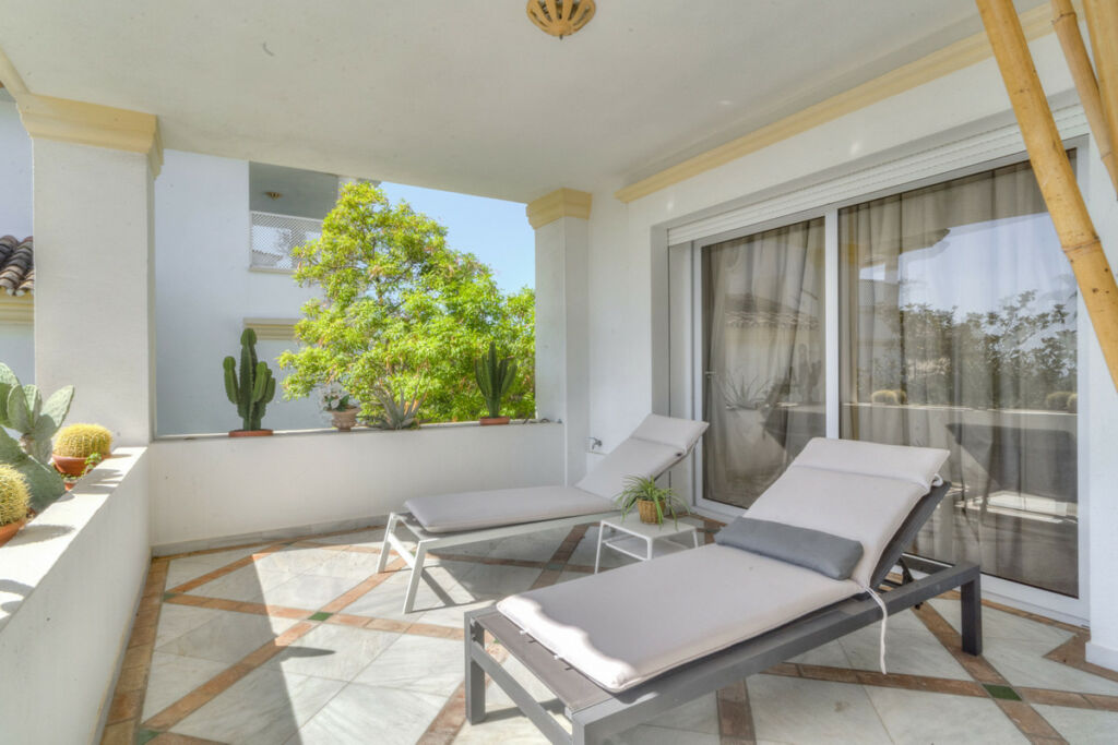 Middle Floor Apartment The Golden Mile Málaga - image 31