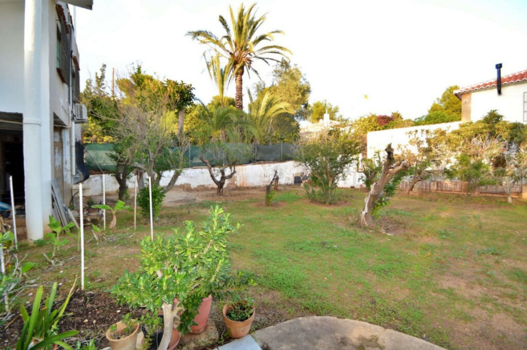 Detached Villa Javea Alicante - image 31