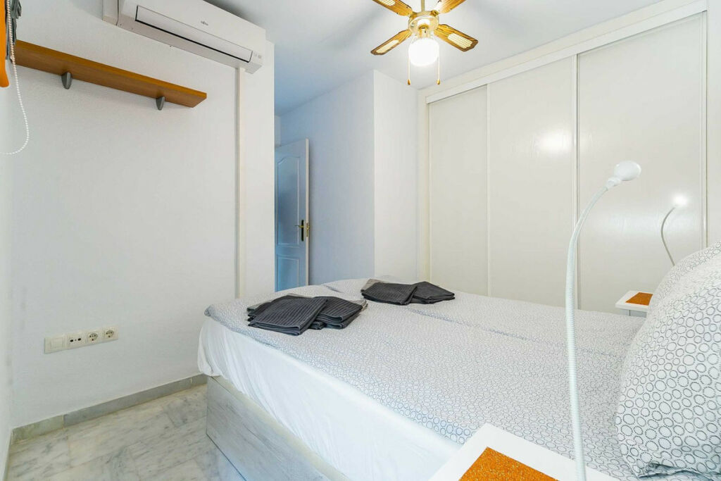 Penthouse Fuengirola Málaga - image 31