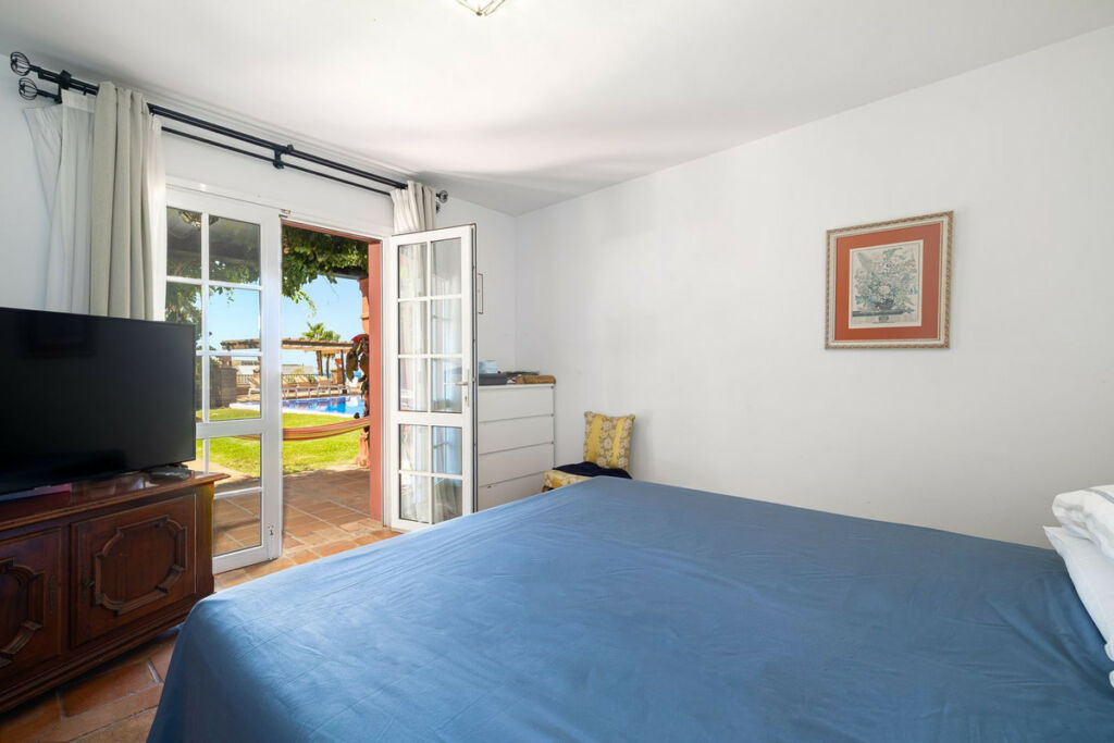 Detached Villa Benalmadena Málaga - image 31