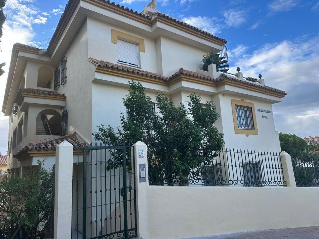Ground Floor Apartment Torremolinos Málaga - image 31