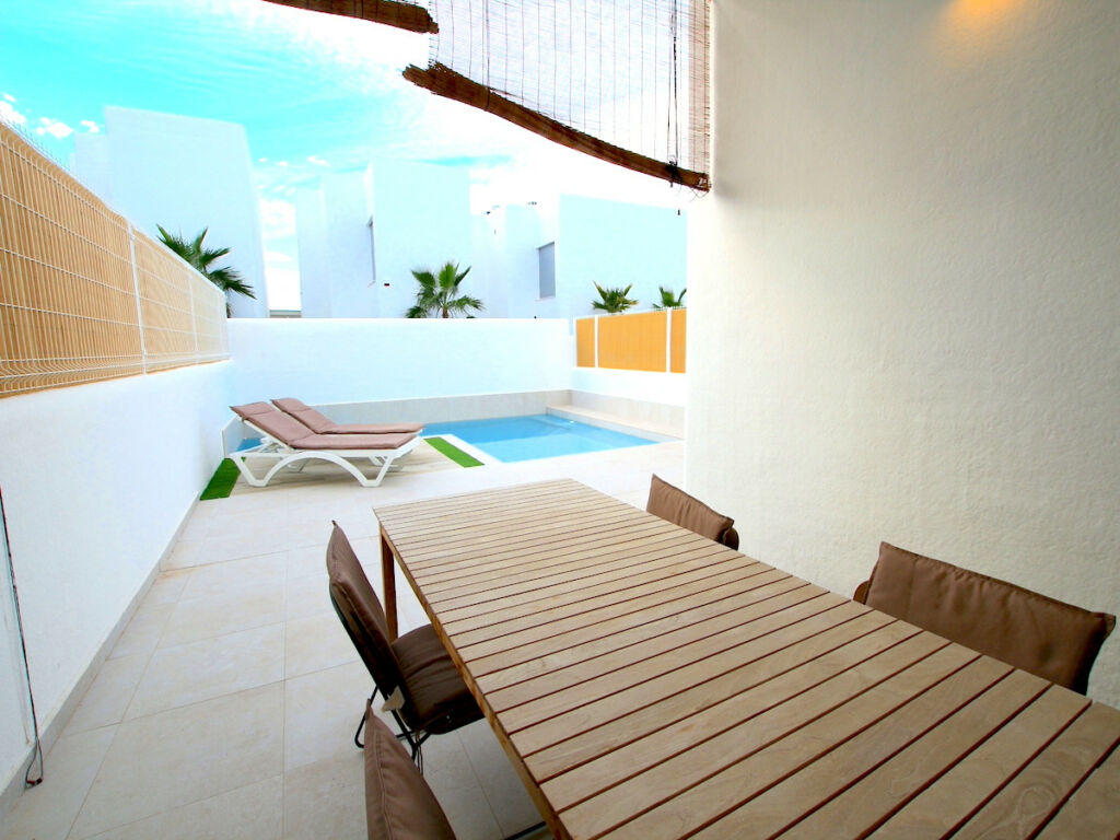 Detached Villa La Marina Alicante - image 31