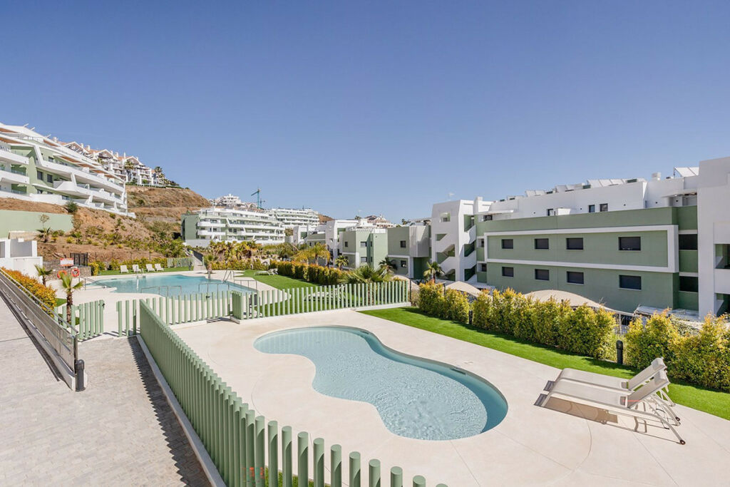 Penthouse Duplex La Cala Málaga - image 31