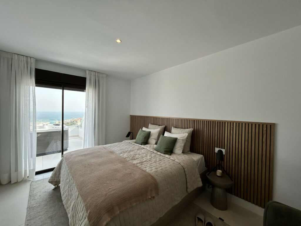 Penthouse Fuengirola Málaga - image 31