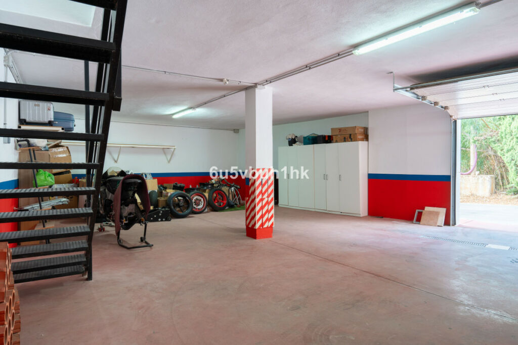 Detached Villa Benalmadena Málaga - image 31