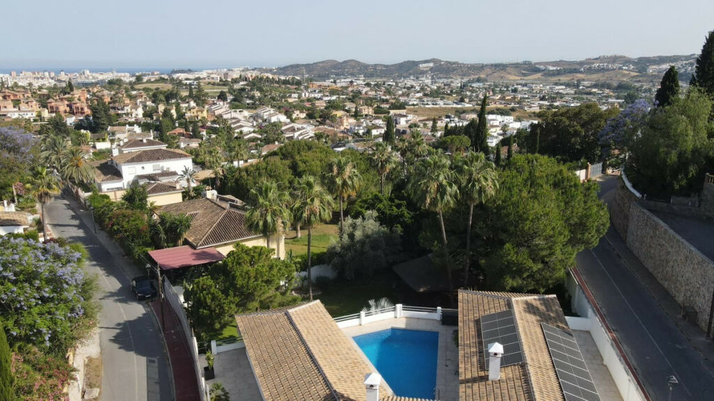 Detached Villa Mijas Málaga - image 31
