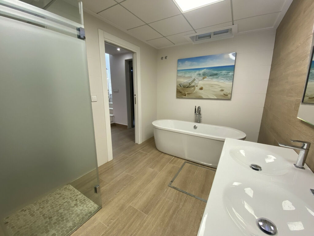 Detached Villa Dehesa de Campoamor Alicante - image 32