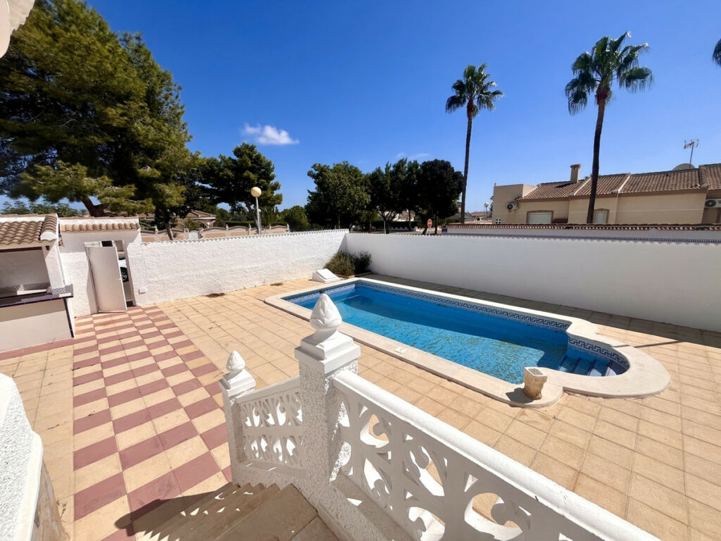 Detached Villa Rojales Alicante - image 30