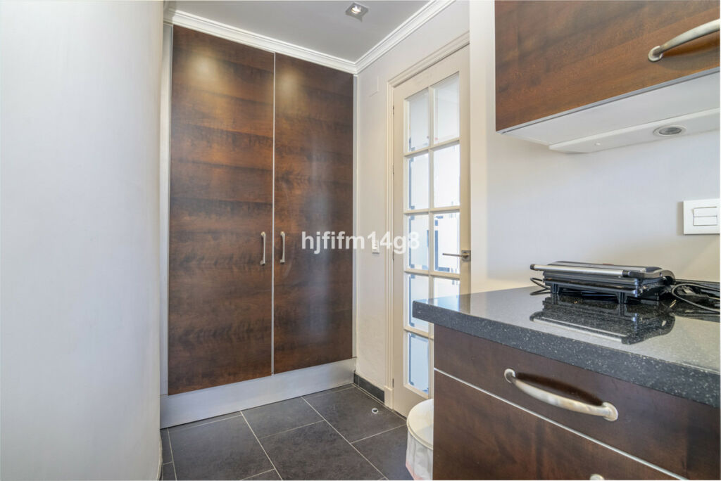 Penthouse Duplex Nueva Andalucía Málaga - image 32