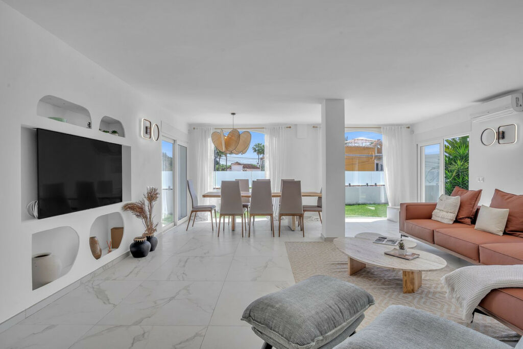 Semi-Detached House Nueva Andalucía Málaga - image 32