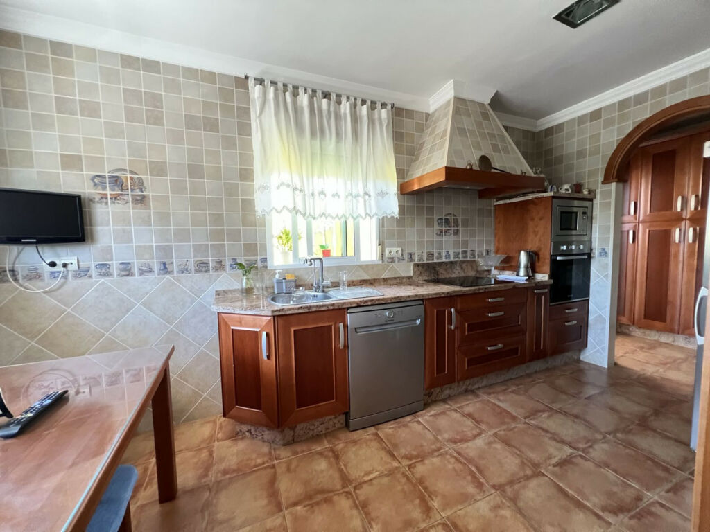 Semi-Detached House Benalmadena Málaga - image 32