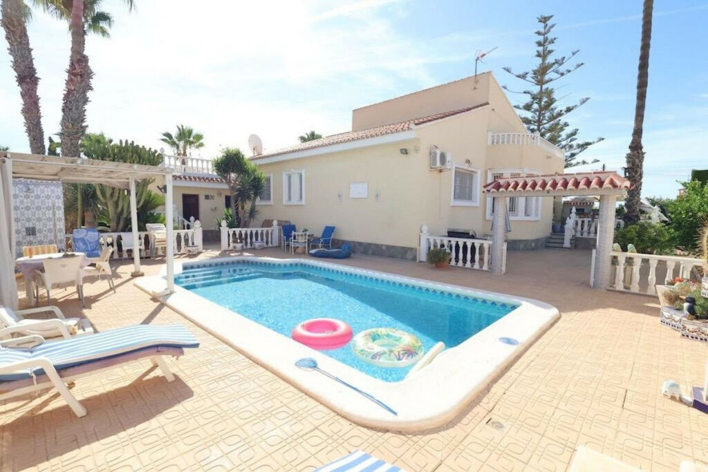 Detached Villa Torrevieja Alicante - image 31
